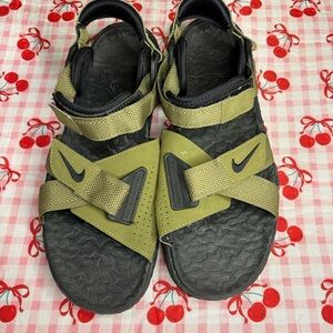 Nike sandals men’s
